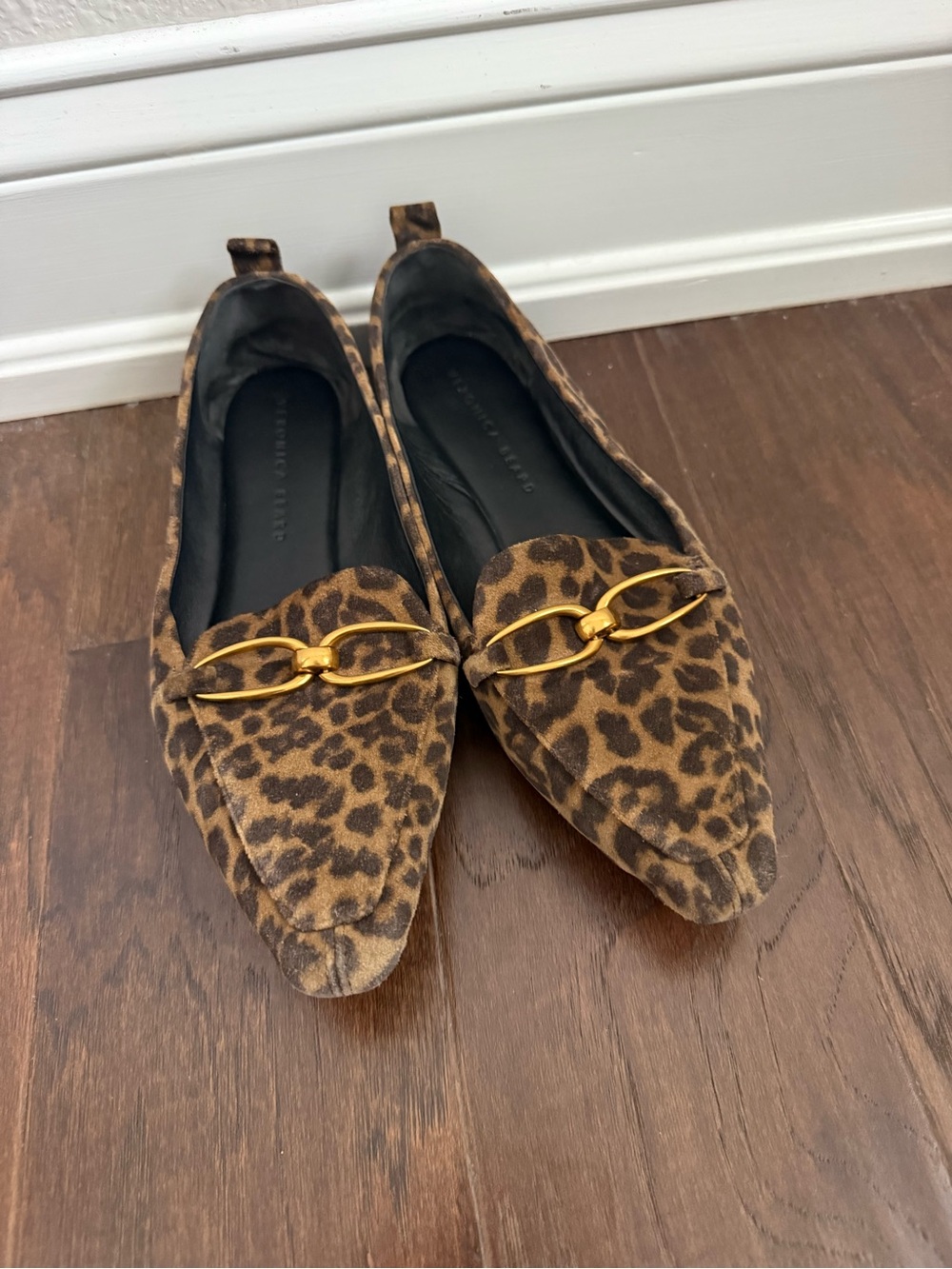 Veronica Beard Champlain Suede Chain Leopard Loafers Sz 8.5